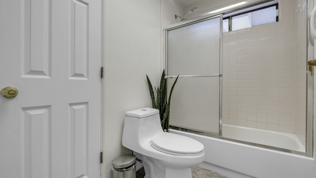 Photo of Bathroom in Woodlands