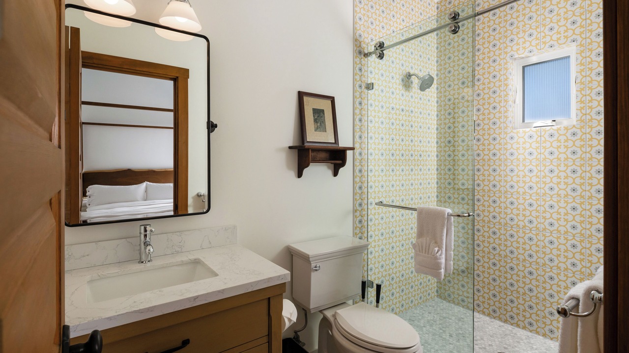 Photo of Bathroom in Los Alamos