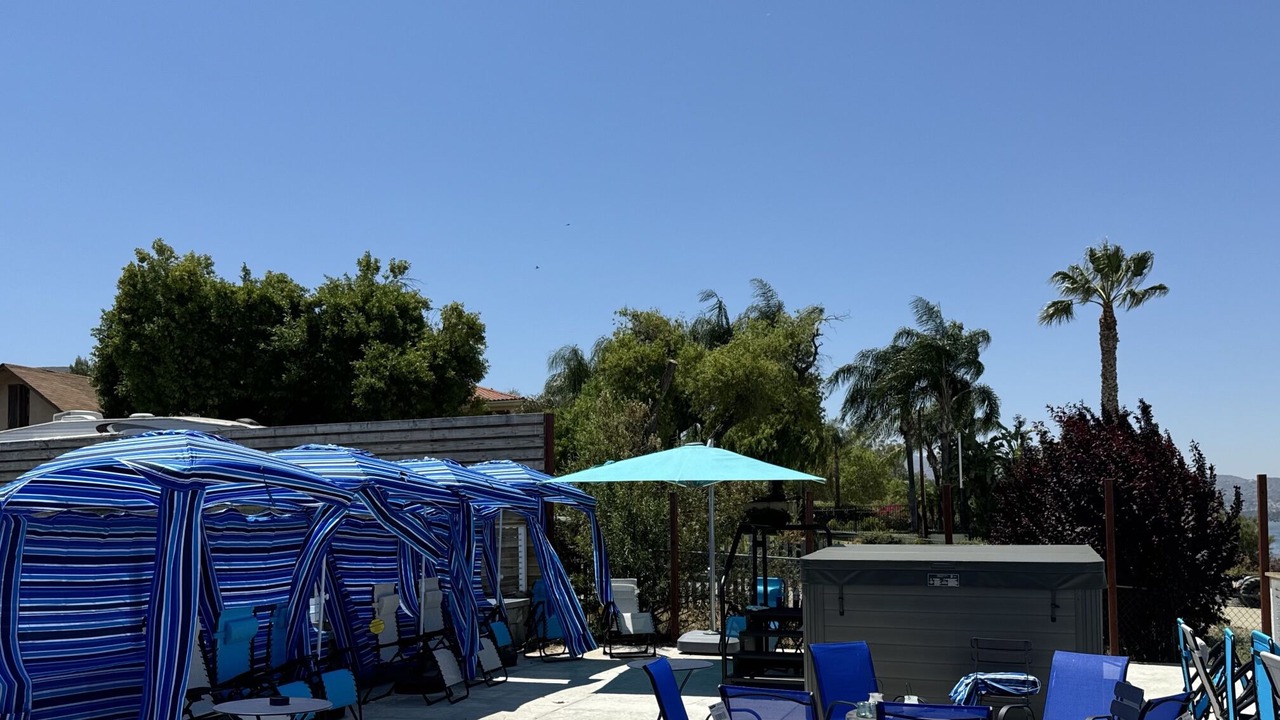 Photo of Patio Balcony in Lakeland Village