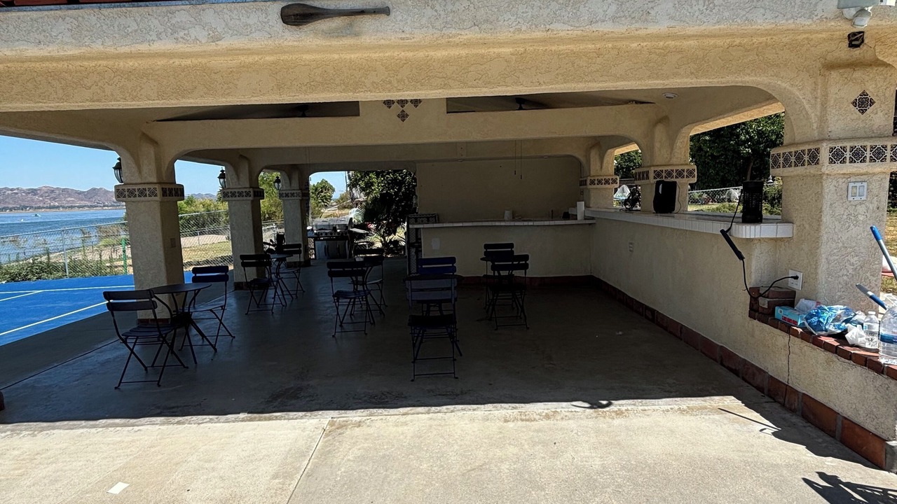 Photo of Outdoor in Lakeland Village