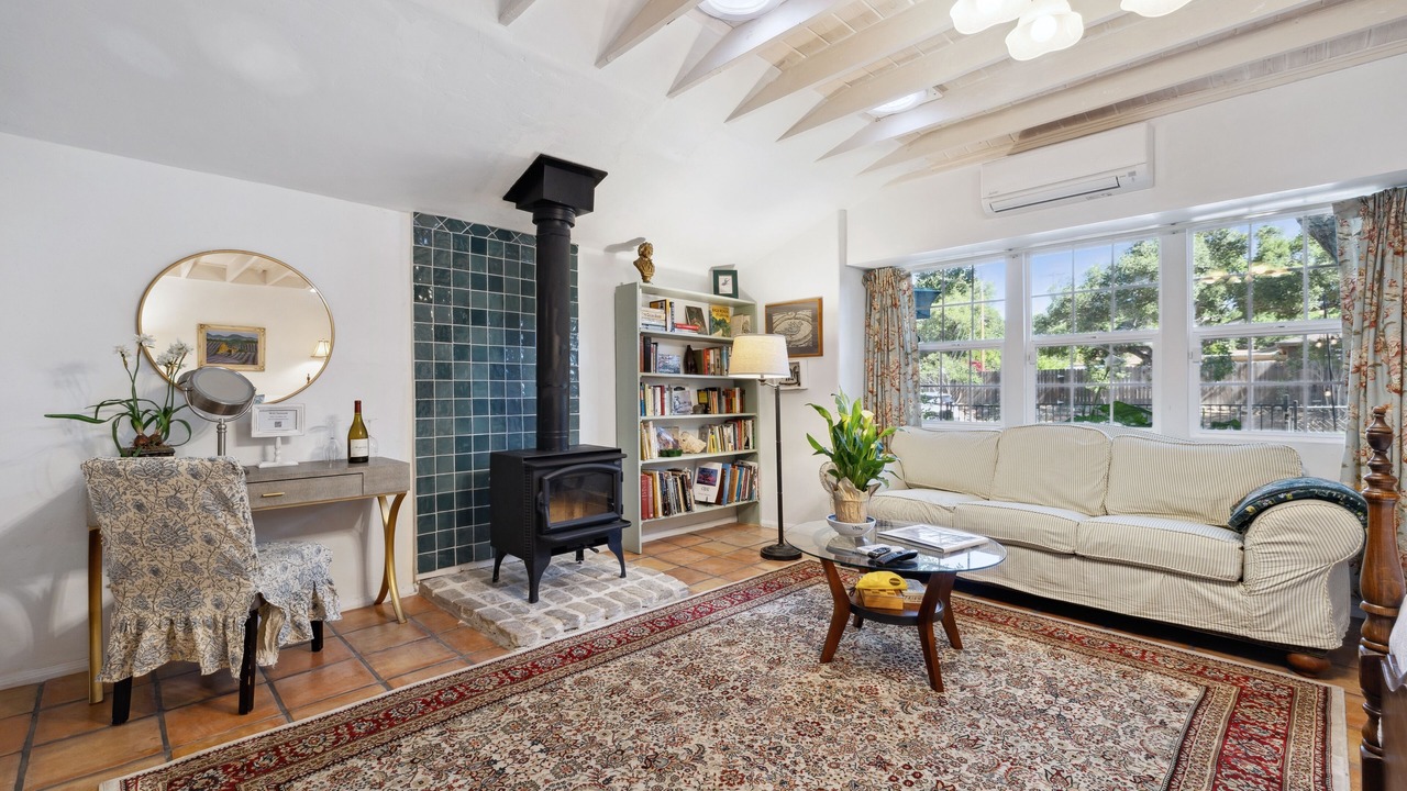 Photo of Livingroom in Mira Monte