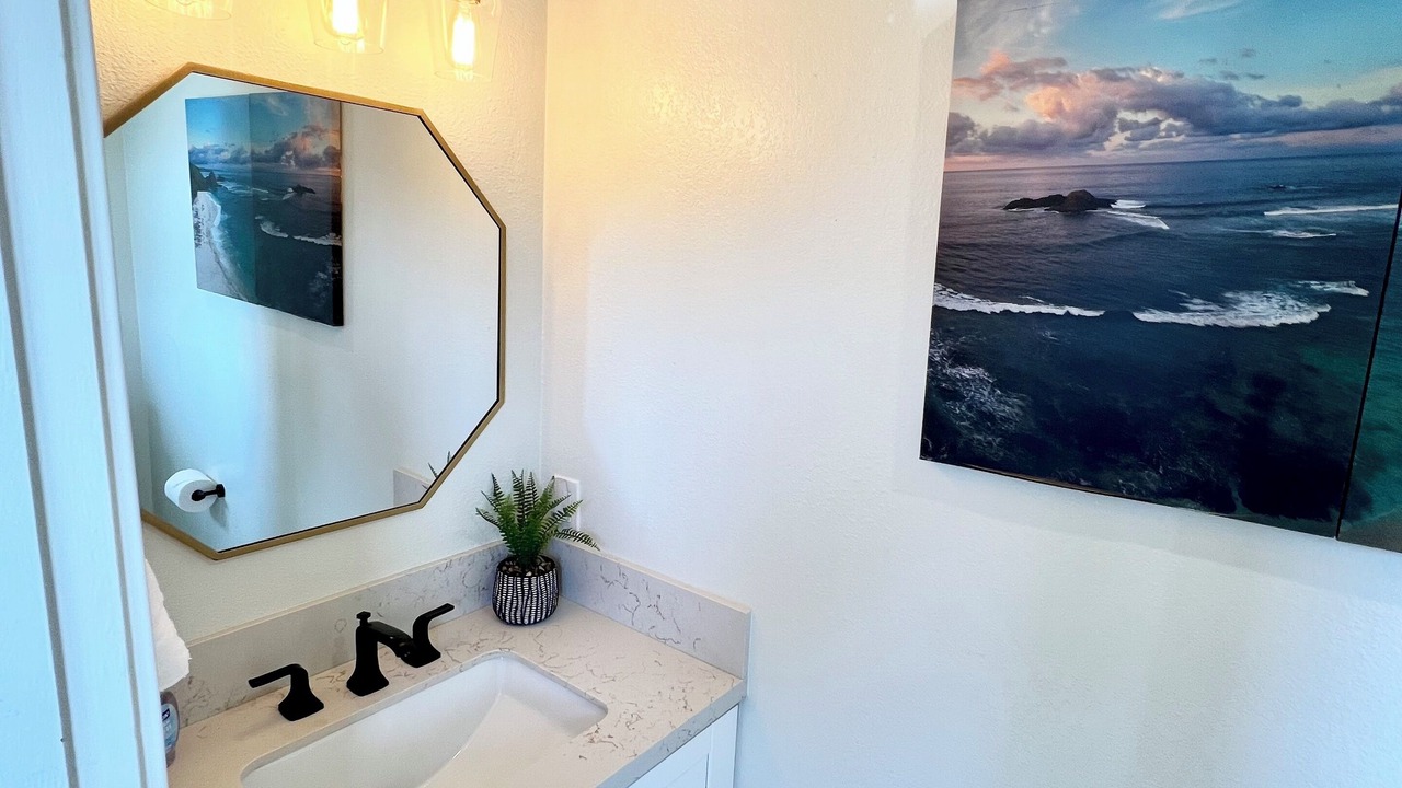 Photo of Bathroom in Vista
