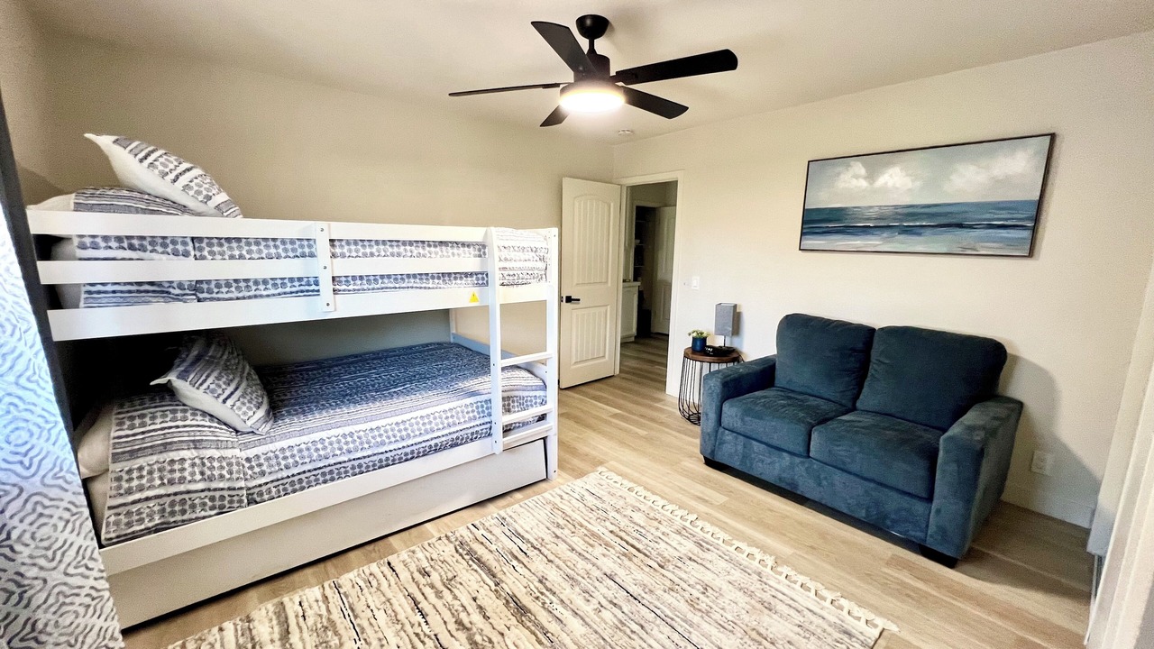 Photo of Bedroom in Vista