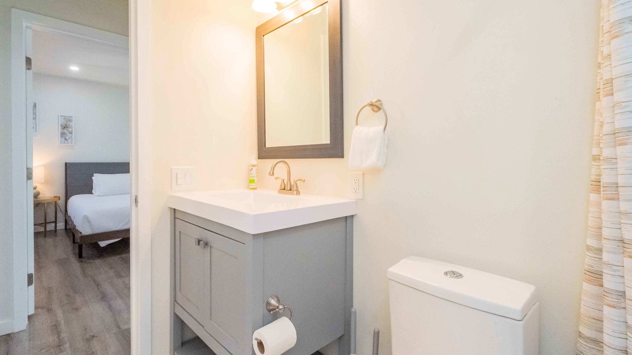 Photo of Bathroom in Altadena