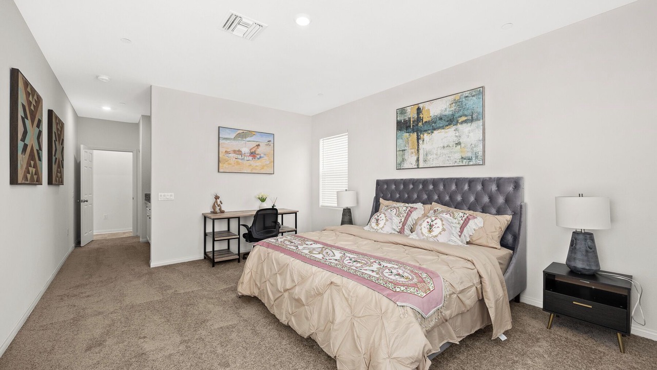 Photo of Bedroom in Riverside
