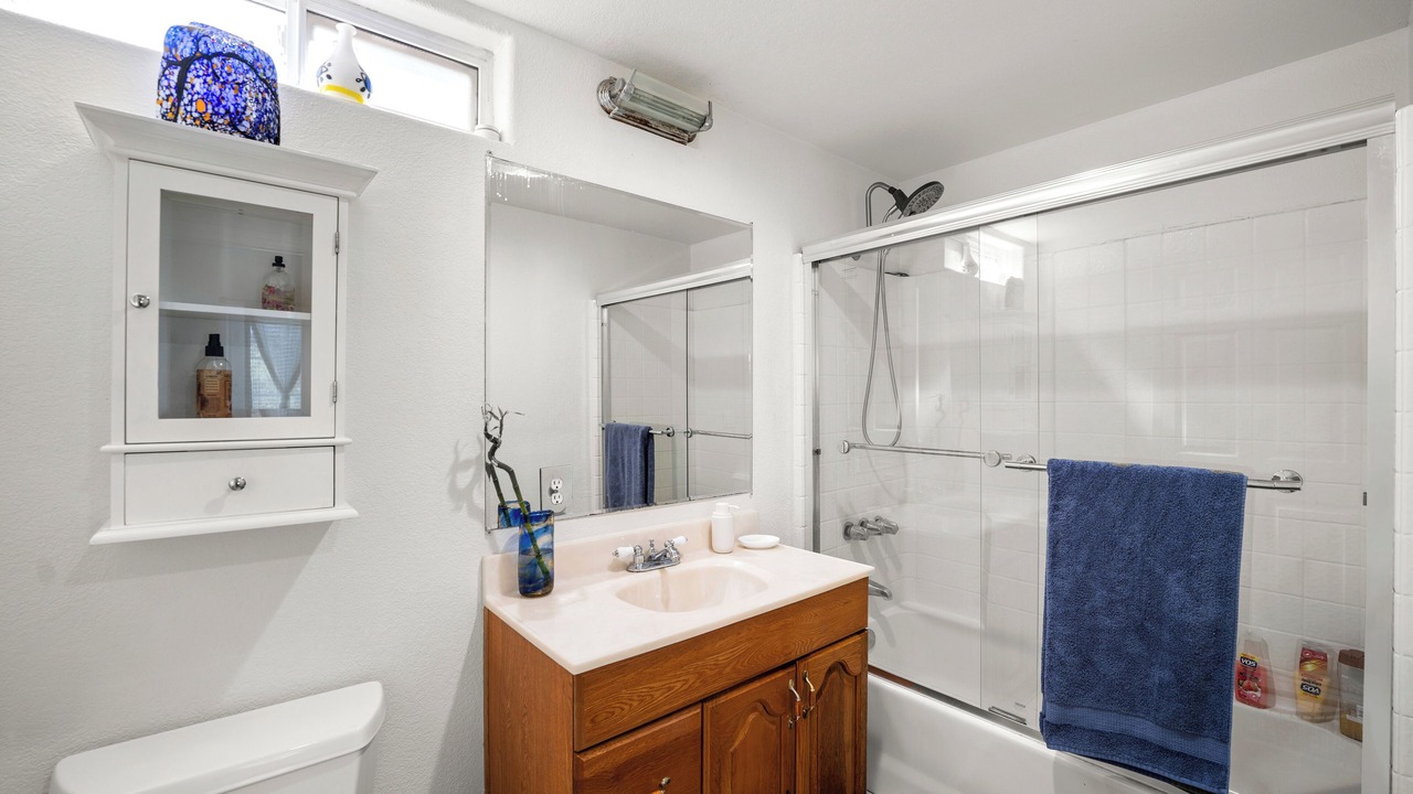 Photo of Bathroom in Simi Valley