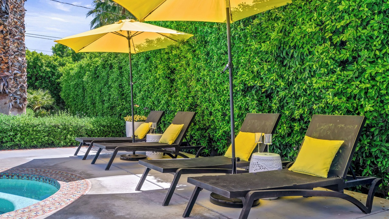 Photo of Outdoor in Warm Sands