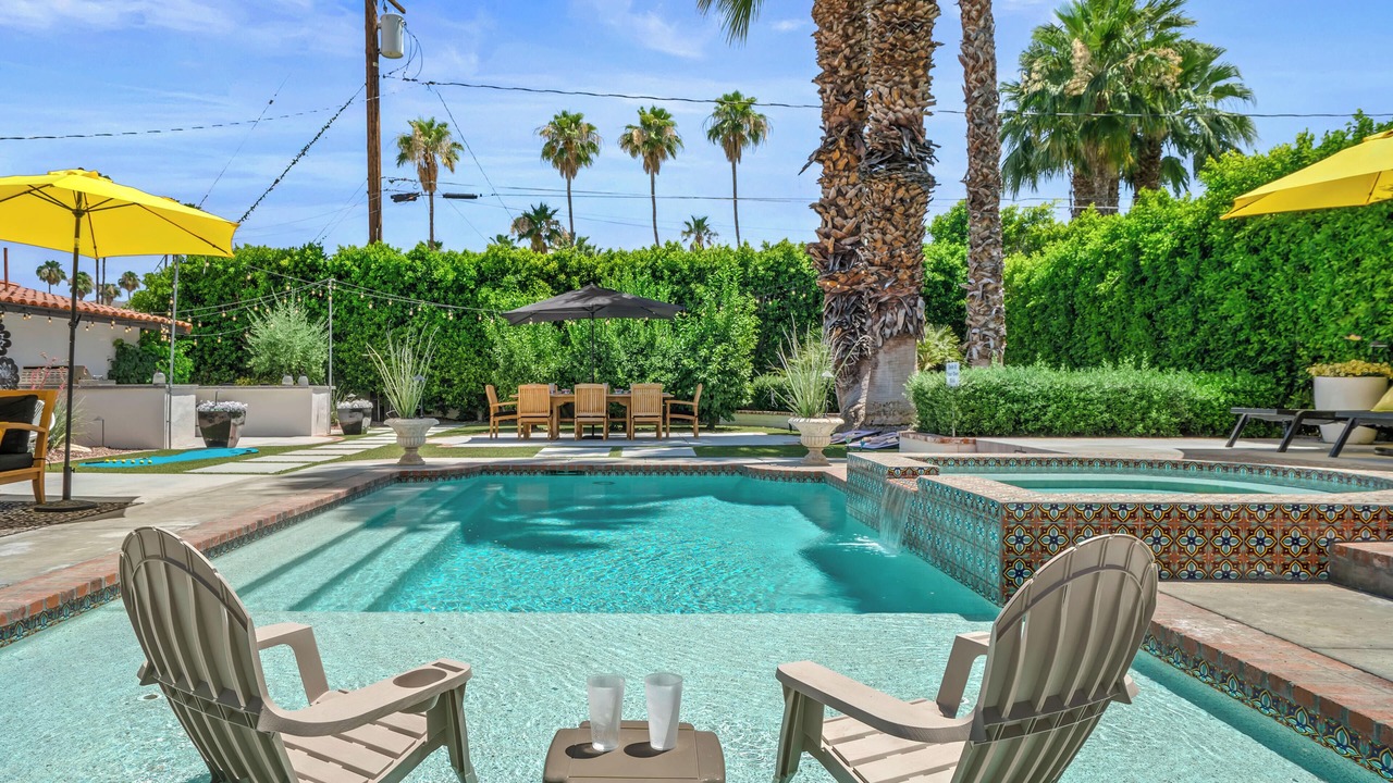 Photo of Outdoor in Warm Sands