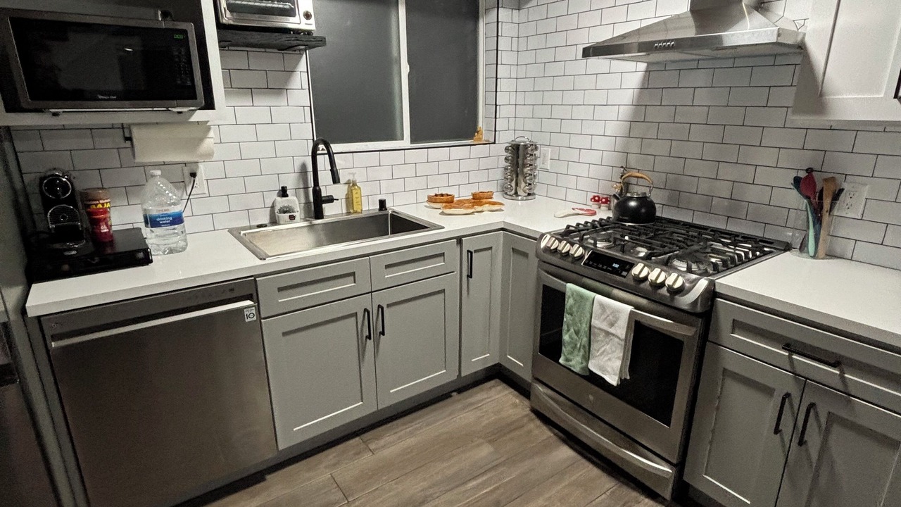 Photo of Kitchen in Green Valley Lake