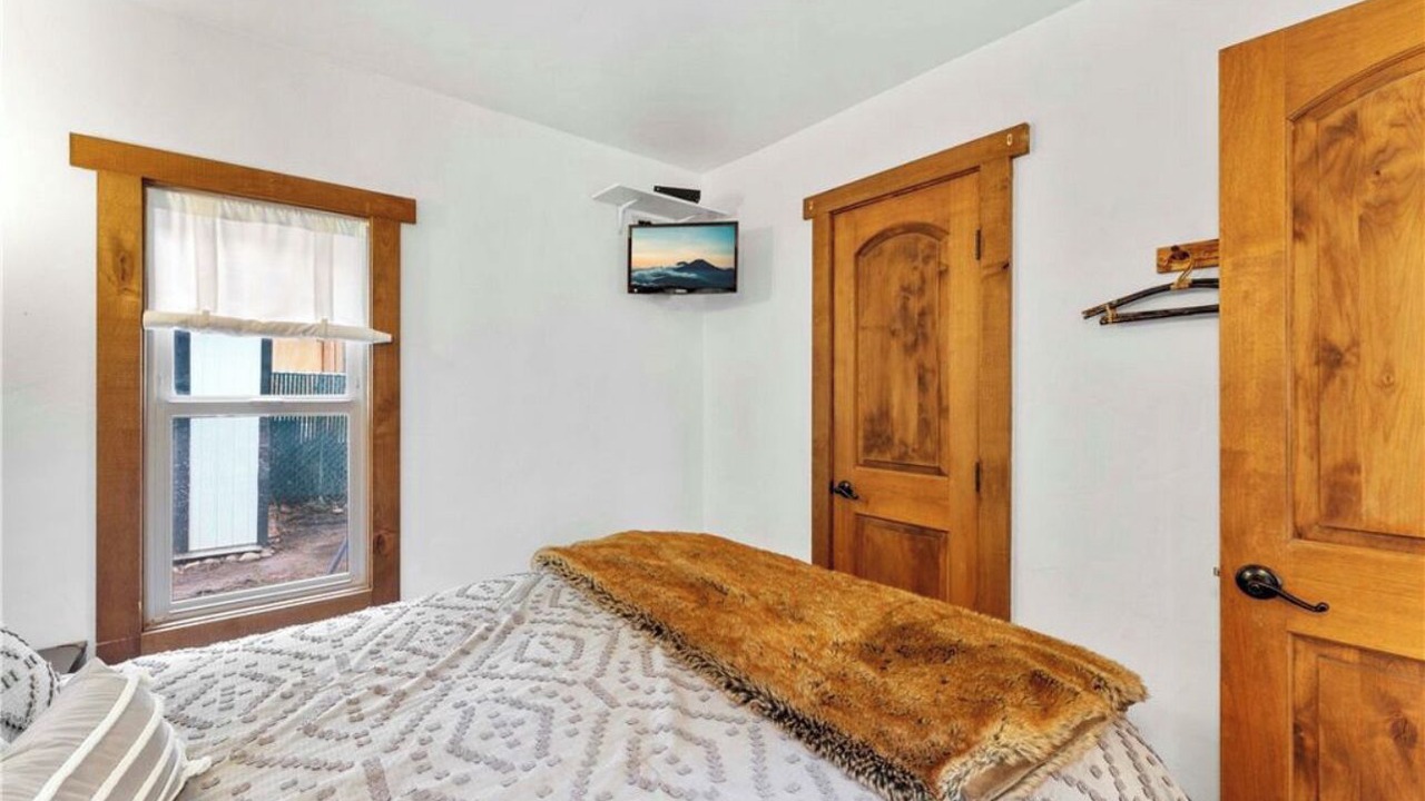 Photo of Bedroom in Big Bear Lake