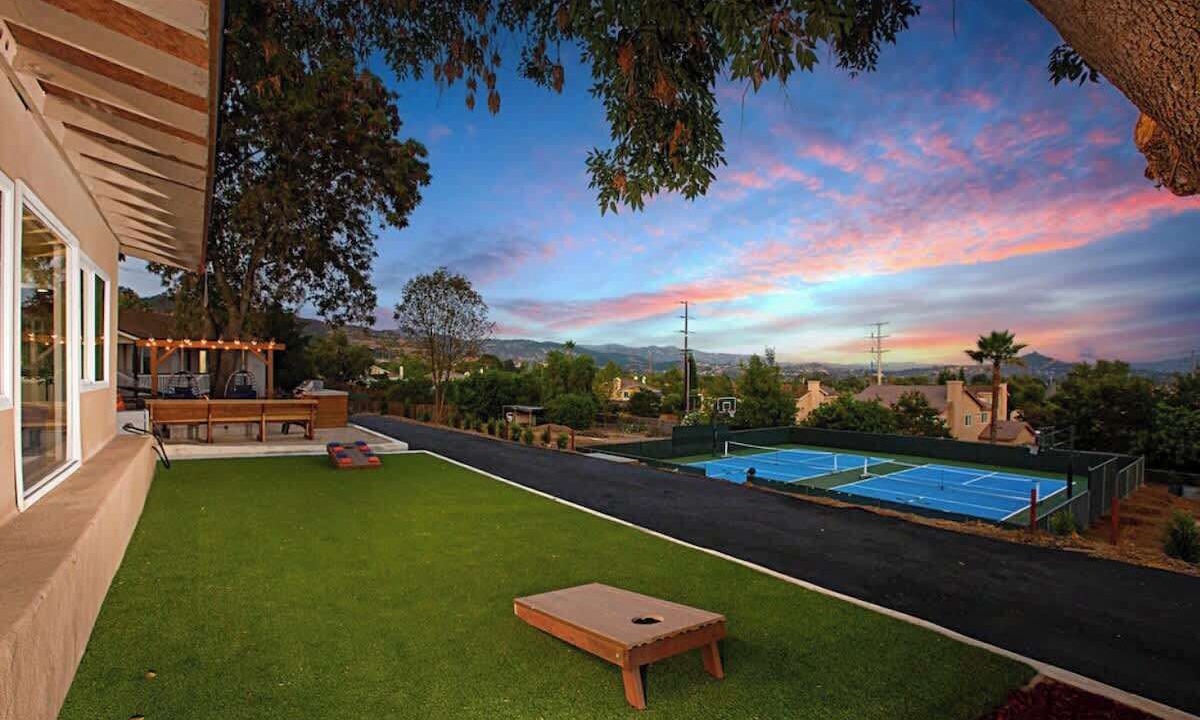 Photo of Outdoor in East Grove
