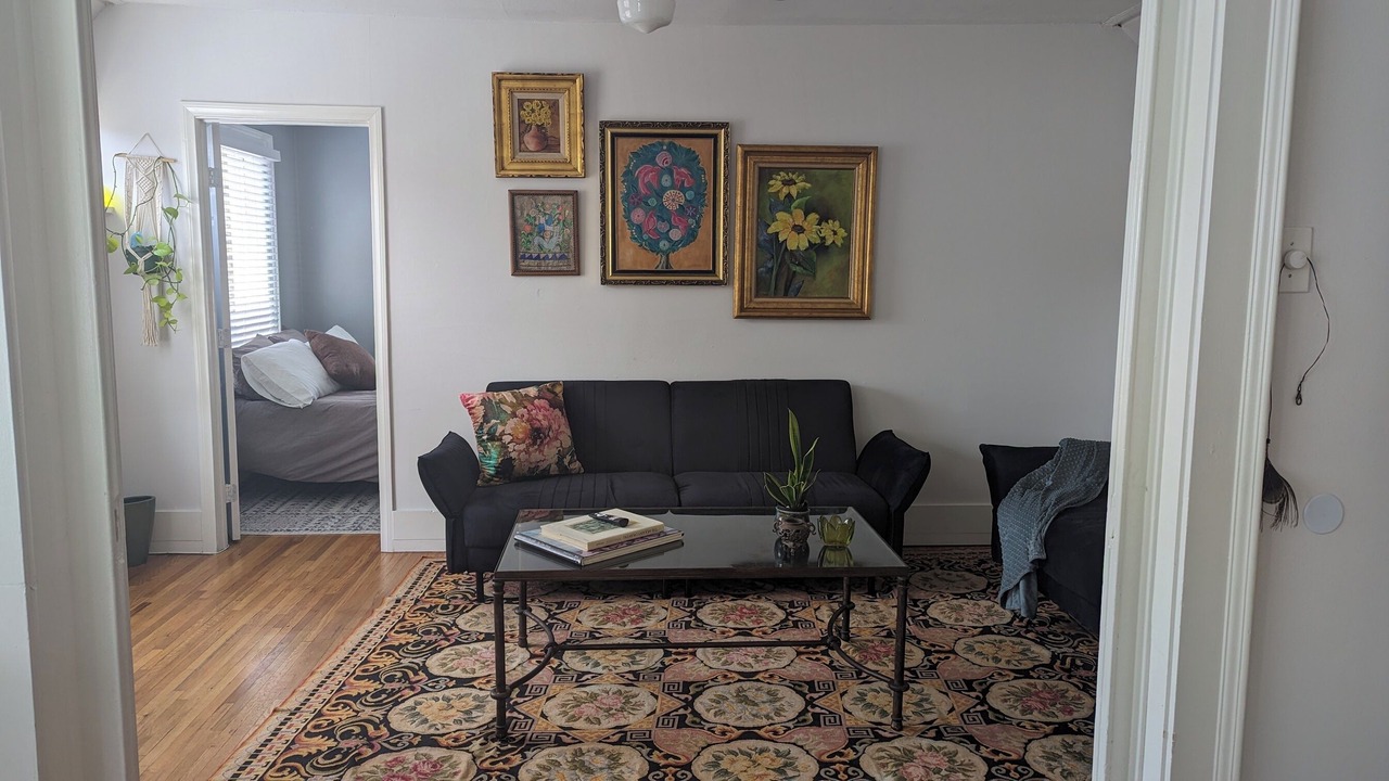 Photo of Livingroom in Alamitos Beach
