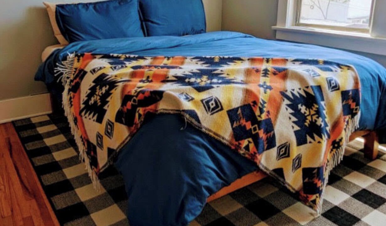 Photo of Bedroom in Alamitos Beach
