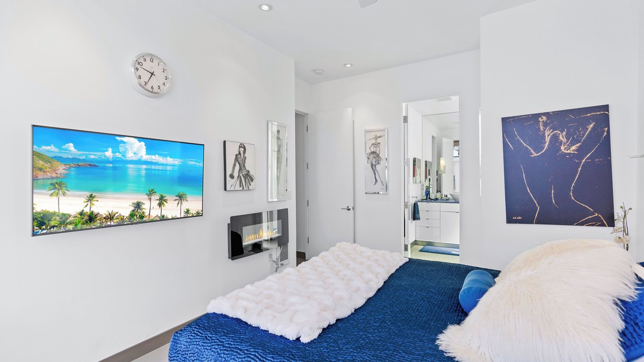 Photo of Bedroom in Beach Barber Tract