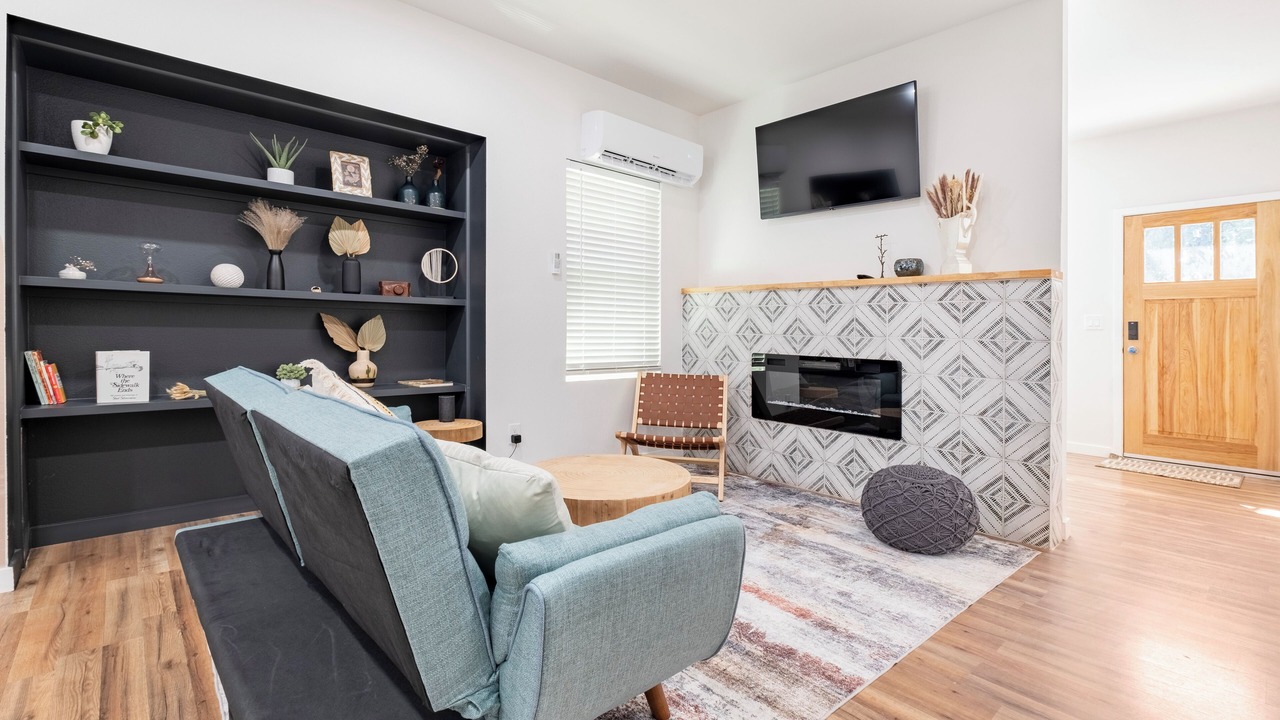 Photo of Livingroom in Downtown Riverside