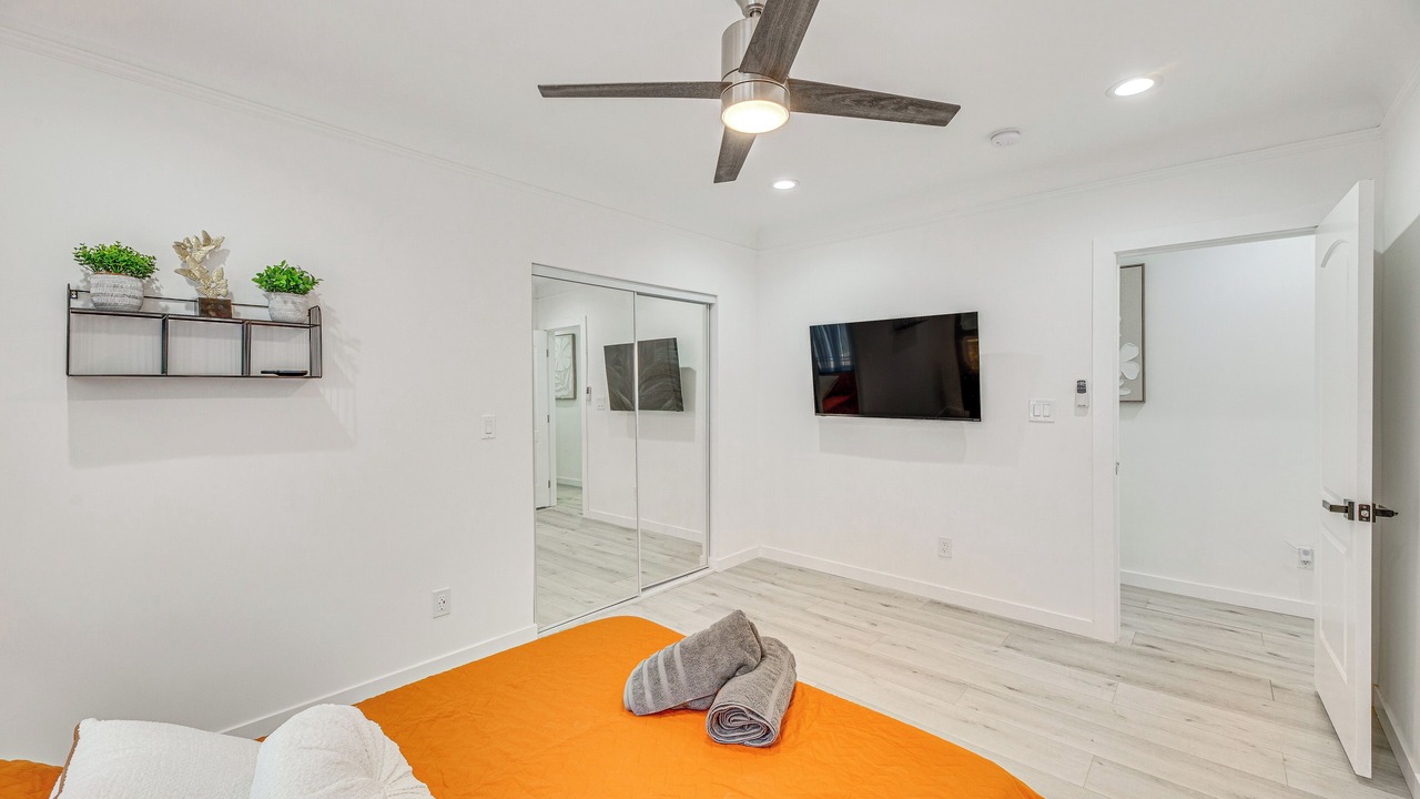 Photo of Bedroom in East Los Angeles