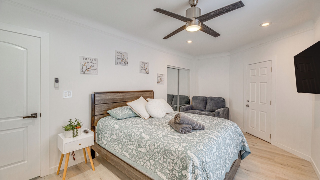 Photo of Bedroom in East Los Angeles