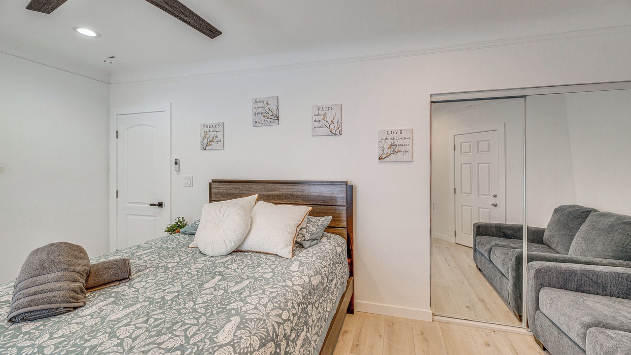 Photo of Bedroom in East Los Angeles