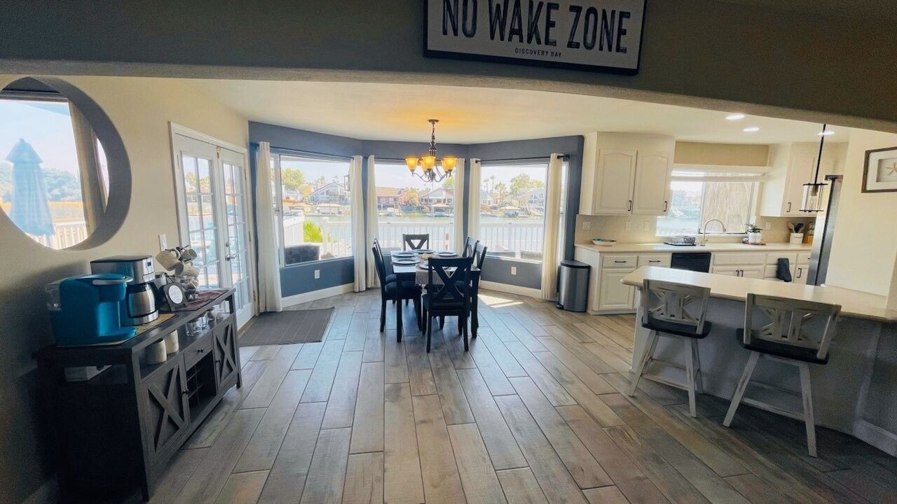 Photo of Livingroom in Discovery Bay