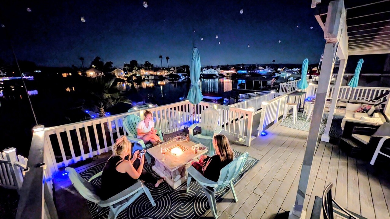 Photo of Patio Balcony in Discovery Bay