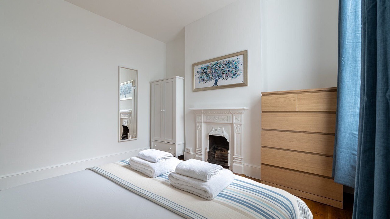 Photo of Bedroom in Battersea