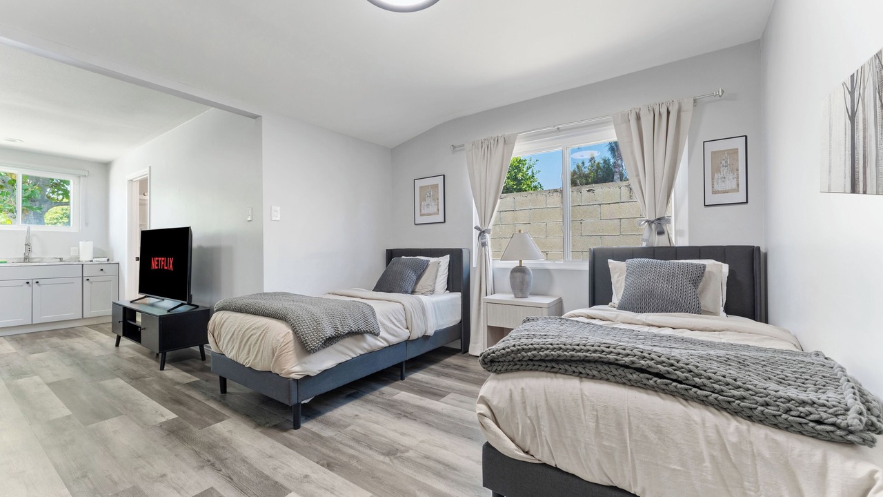 Photo of Bedroom in Sherwood Forest and Thistle Development