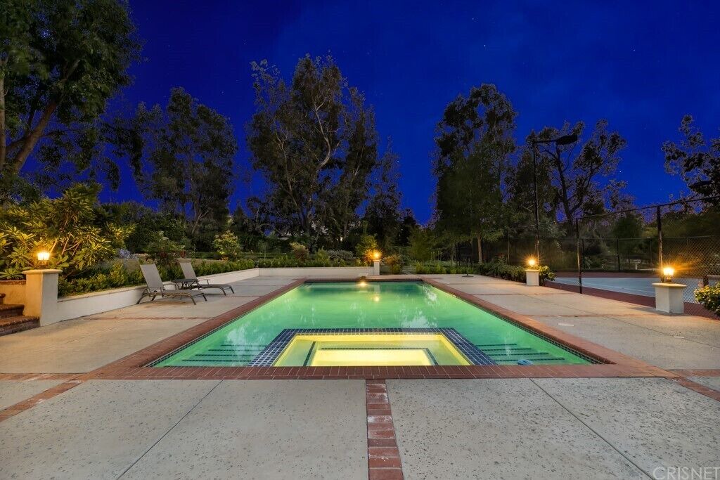 Photo of Outdoor in Chatsworth