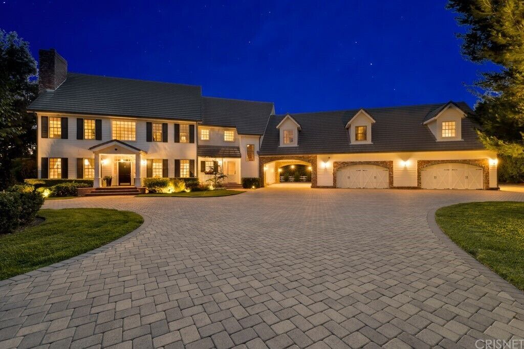 Photo of Outdoor in Chatsworth