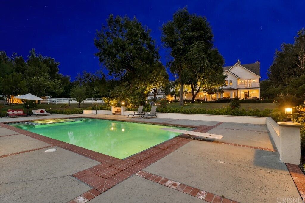 Photo of Outdoor in Chatsworth