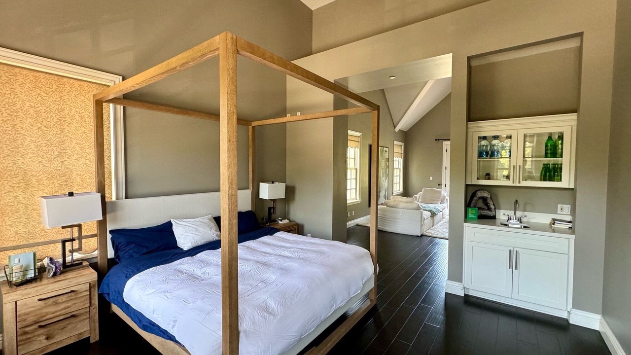 Photo of Bedroom in Chatsworth