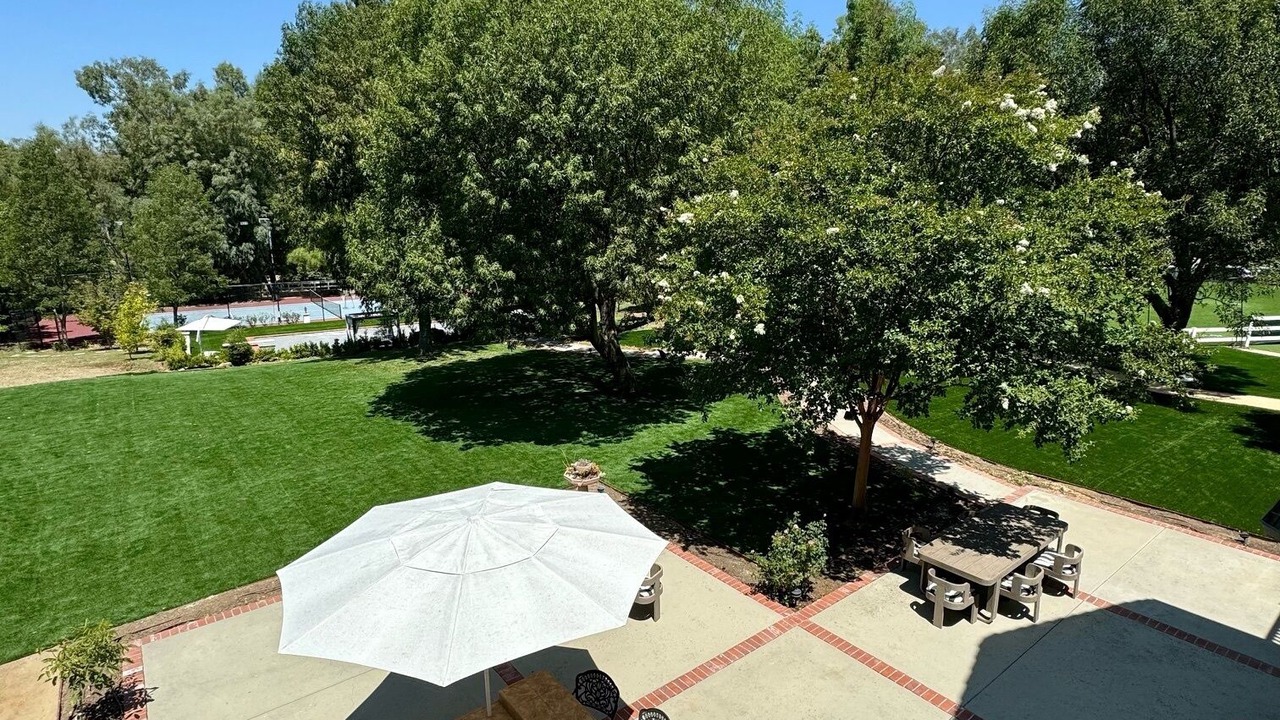 Photo of Outdoor in Chatsworth