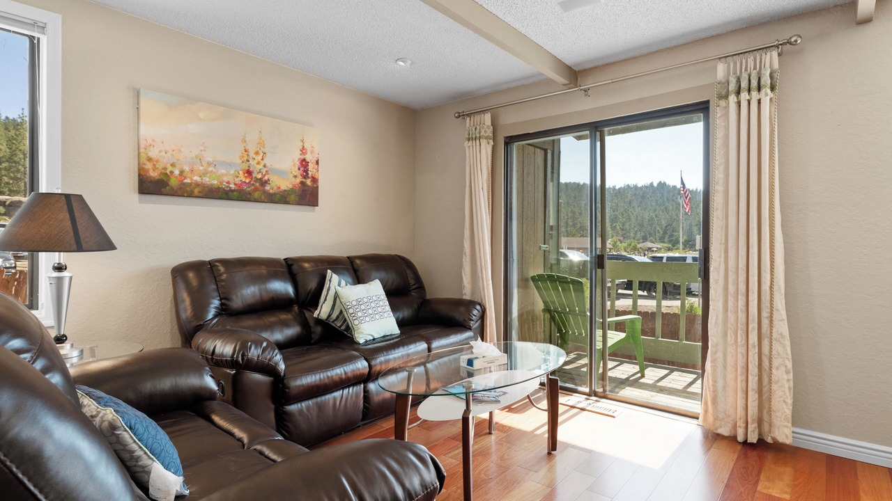 Photo of Livingroom in Boulder Bay