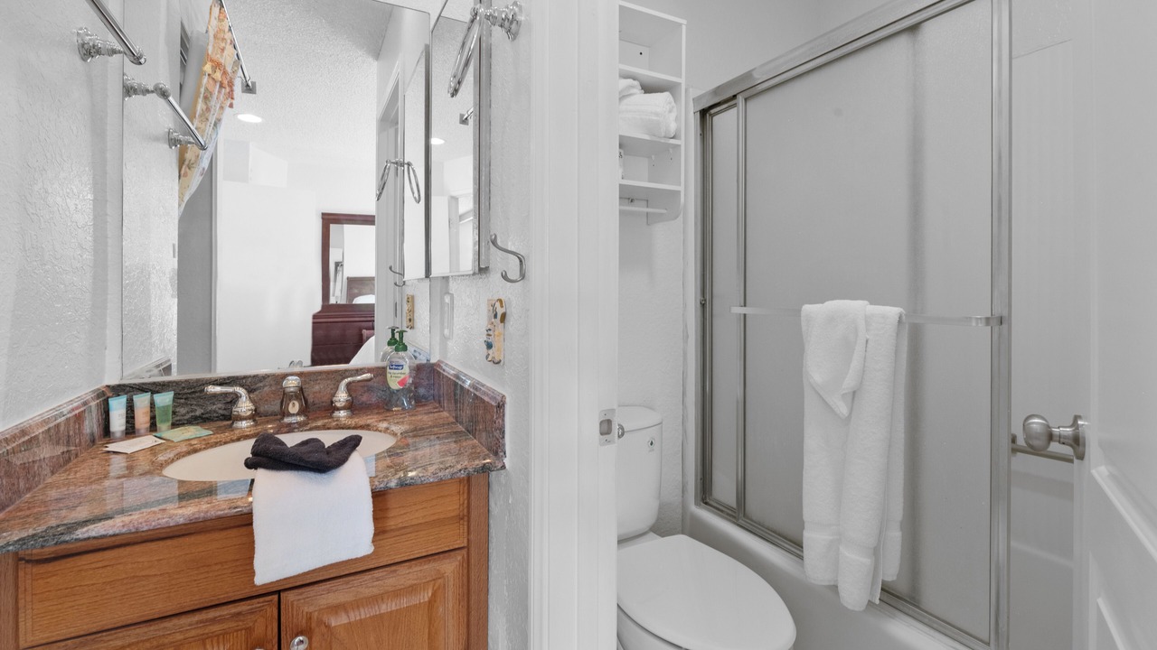 Photo of Bathroom in Boulder Bay