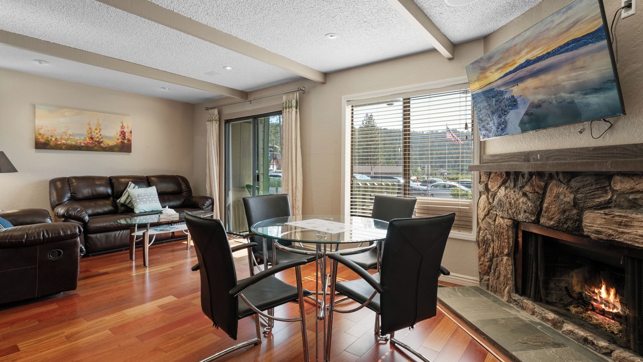 Photo of Livingroom in Boulder Bay