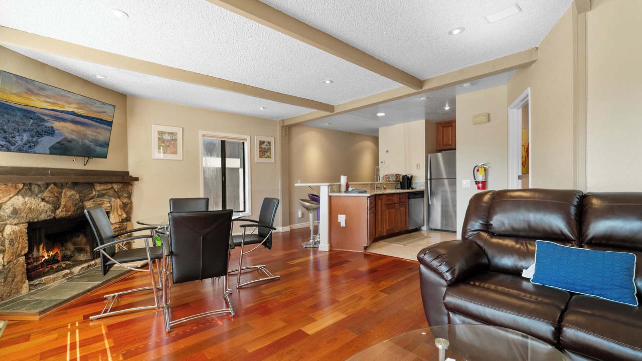 Photo of Livingroom in Boulder Bay