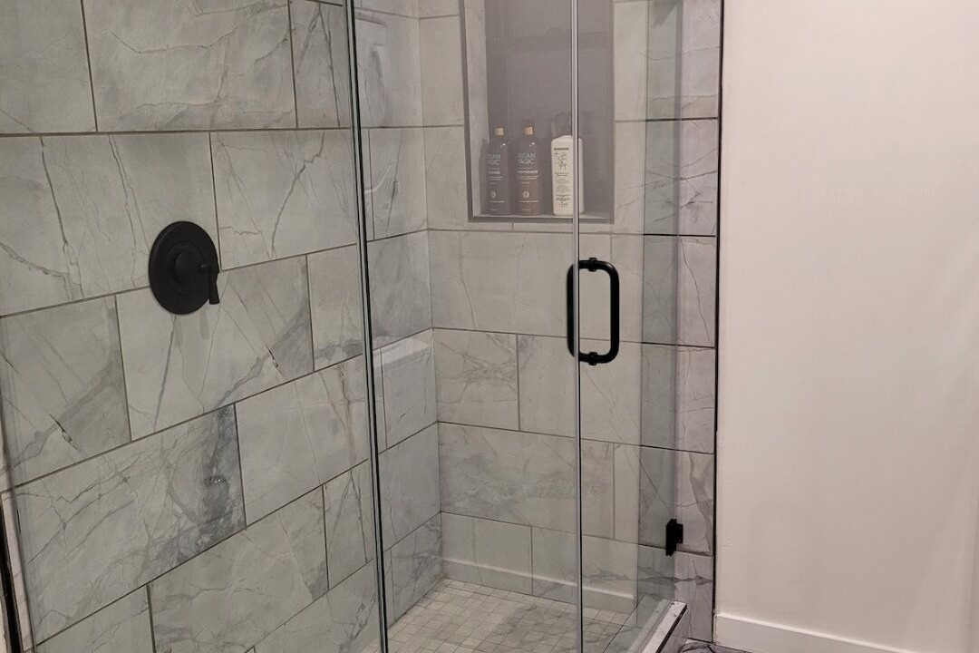 Photo of Bathroom in Oak Park