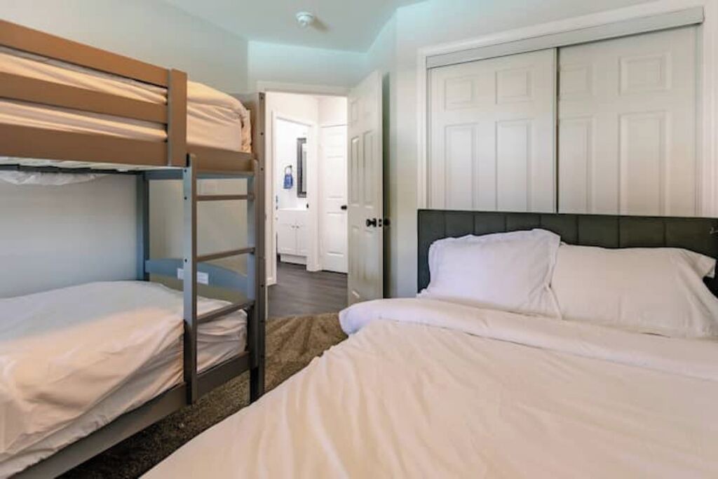 Photo of Bedroom in Greenacres