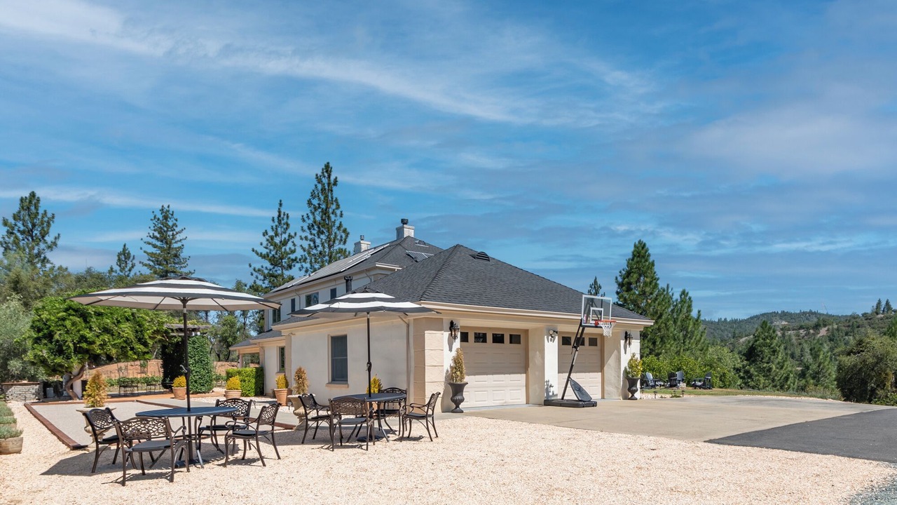 Photo of Outdoor in Murphys