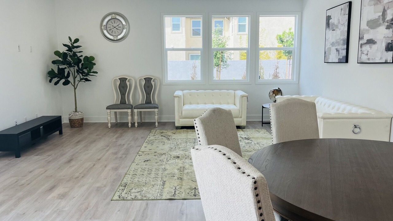 Photo of Livingroom in Lake Forest