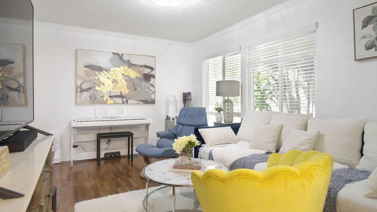 Photo of Livingroom in Lake Forest