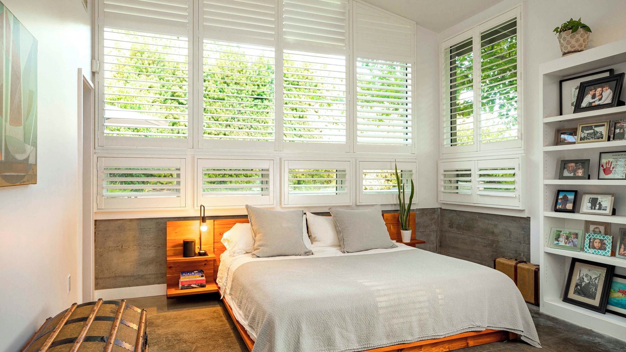 Photo of Bedroom in La Canada Flintridge
