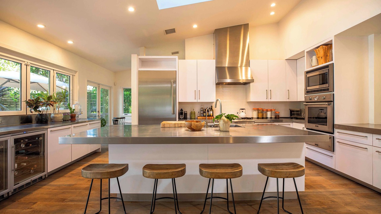 Photo of Kitchen in La Canada Flintridge