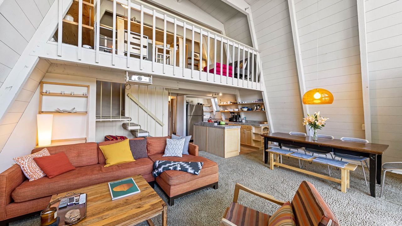 Photo of Livingroom in Truckee