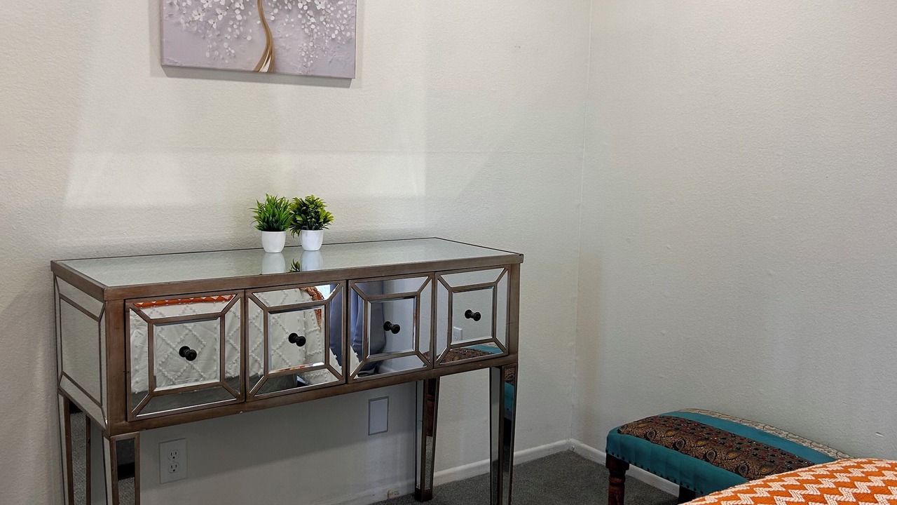 Photo of Bedroom in Monterey Hills