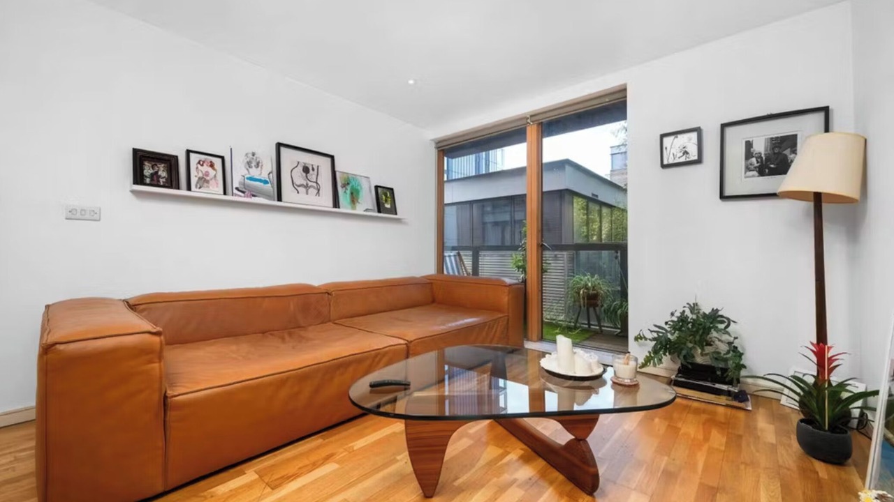 Photo of Livingroom in Hoxton West