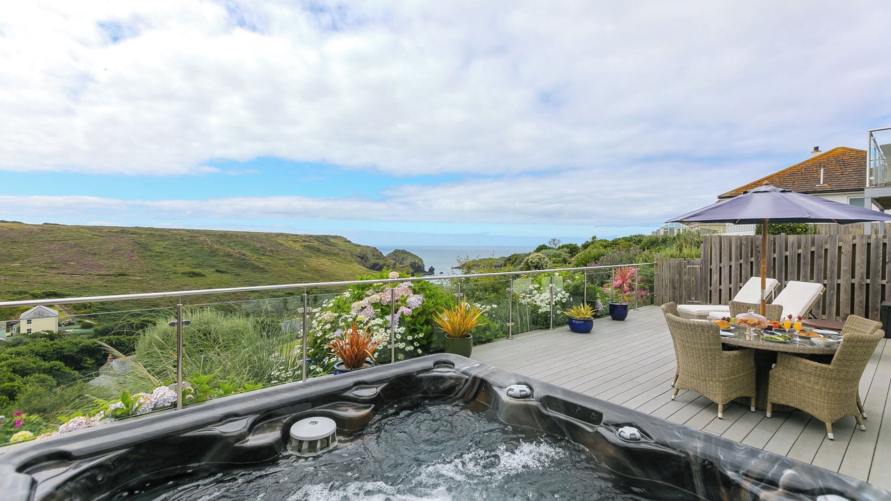 Photo of Outdoor in Mullion