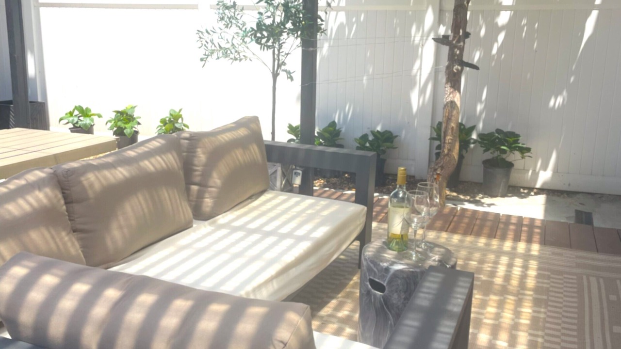 Photo of Patio Balcony in Harbor