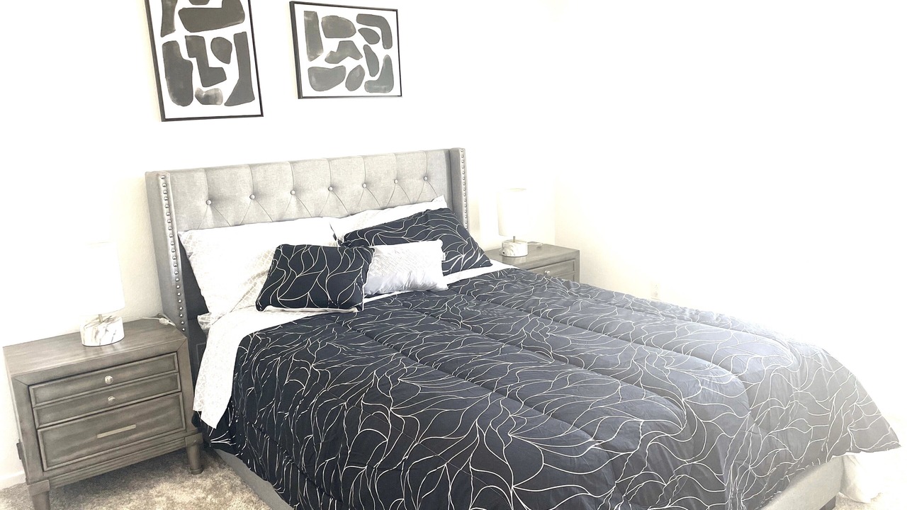 Photo of Bedroom in Victorville