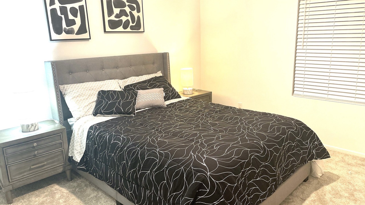 Photo of Bedroom in Victorville
