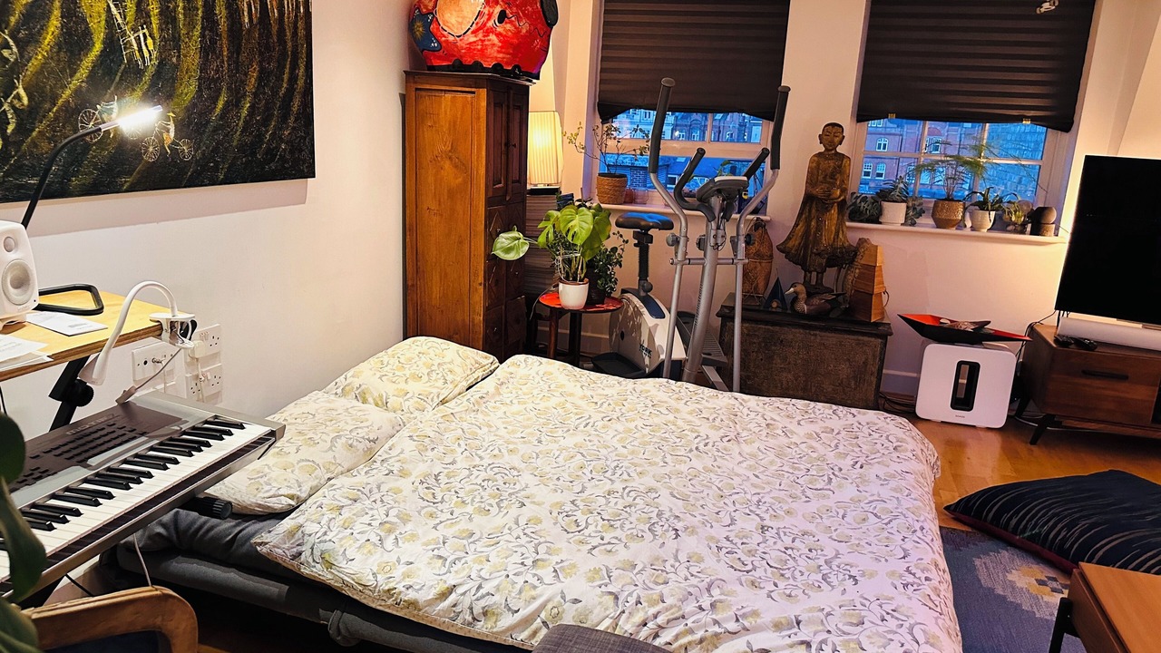 Photo of Bedroom in Camden Town with Primrose Hill